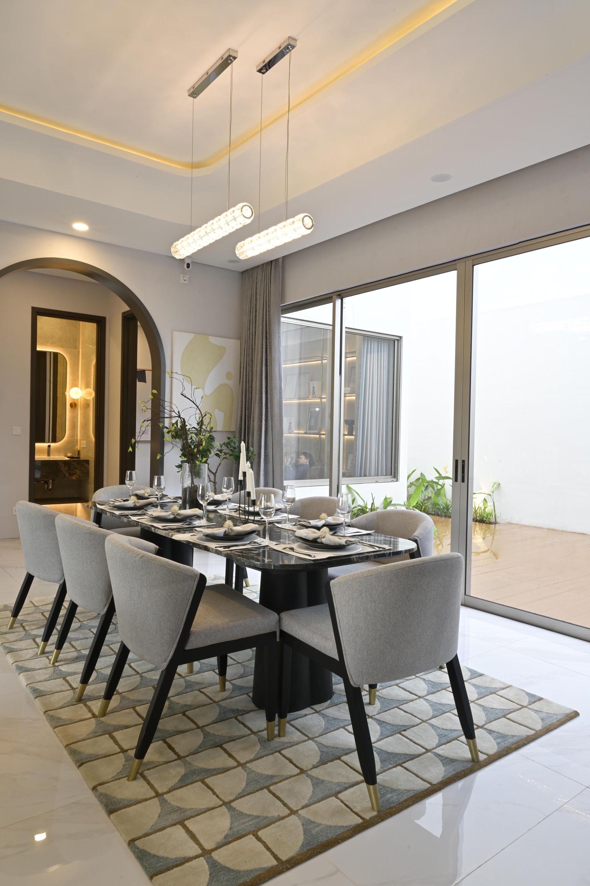 Contemporary dining room